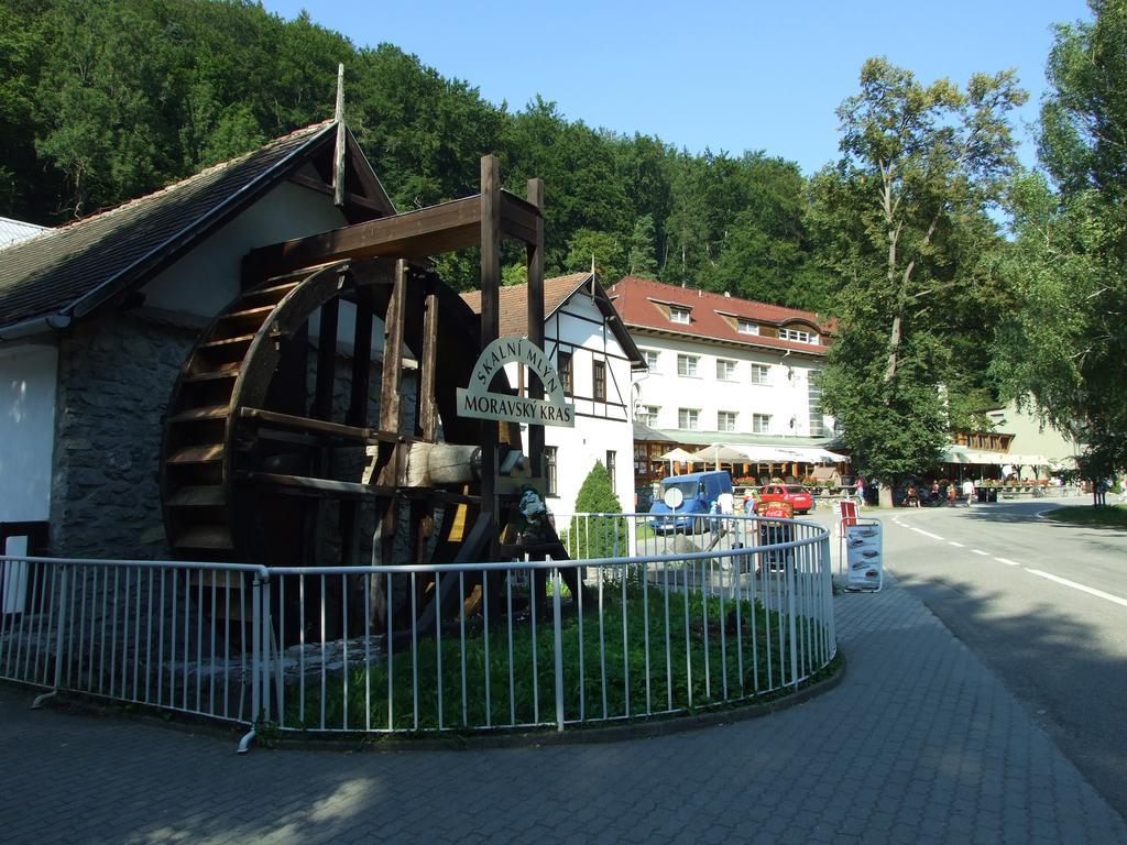 Apartment Techov Blansko Exterior foto